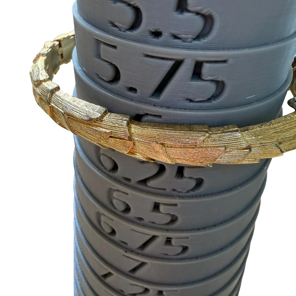 Lisner‎ Hinged Bangle Gold Tone Textured Wheat Leaf Botanical Statement